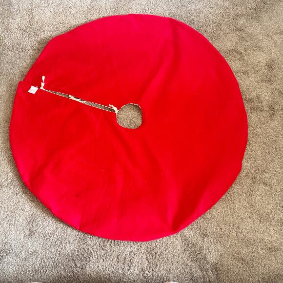 Wondershop 47" Christmas Tree Skirt Cream/Black Stripe Red Felt Edge Tie Closure - Picture 2 of 8